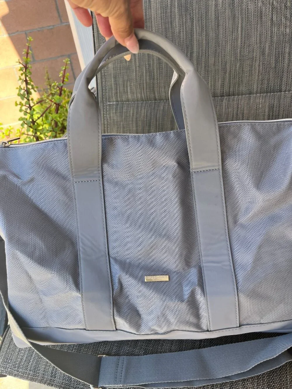 Giorgio Armani Fragrances Grey Duffle Travel Bag Gym Weekender Crossbody